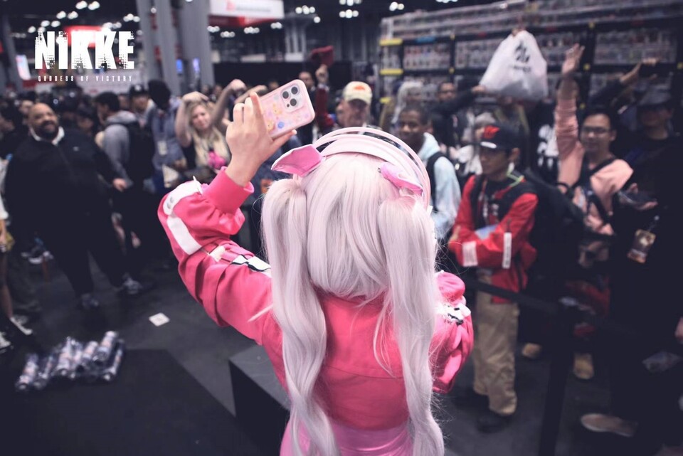 올 11월 미국 뉴욕에서 개최된 ‘Anime NYC’에 마련된 시프트업 ‘승리의 여신: 니케’ 부스 모습. 사진=시프트업