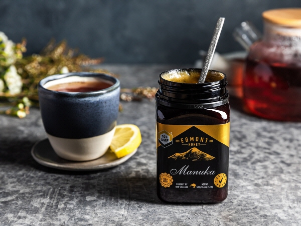 현대바이오랜드가 뉴질랜드 마누카 꿀 전문 브랜드 ‘에그몬트’를 비롯한 건강식품 브랜드 4종을 국내에 정식 수입해 판매 중이다. 사진은 에그몬트. 사진=현대바이오랜드