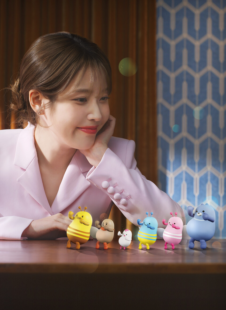 가수 아이유. 사진=우리금융그룹