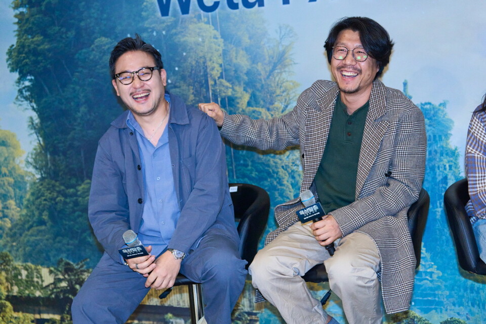 (왼쪽부터) 제갈승, 진종현 덱스터 슈퍼바이저. 사진=덱스터스튜디오