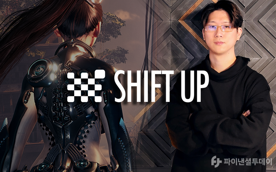 김형태 시프트업 대표(오른쪽)