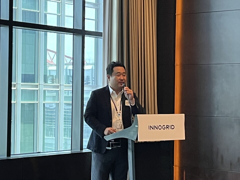 김명진 이노그리드 대표이사가 17일 오후 서울 여의도에서 진행된 기업설명회에서 발언하고 있다. 사진=한경석 기자