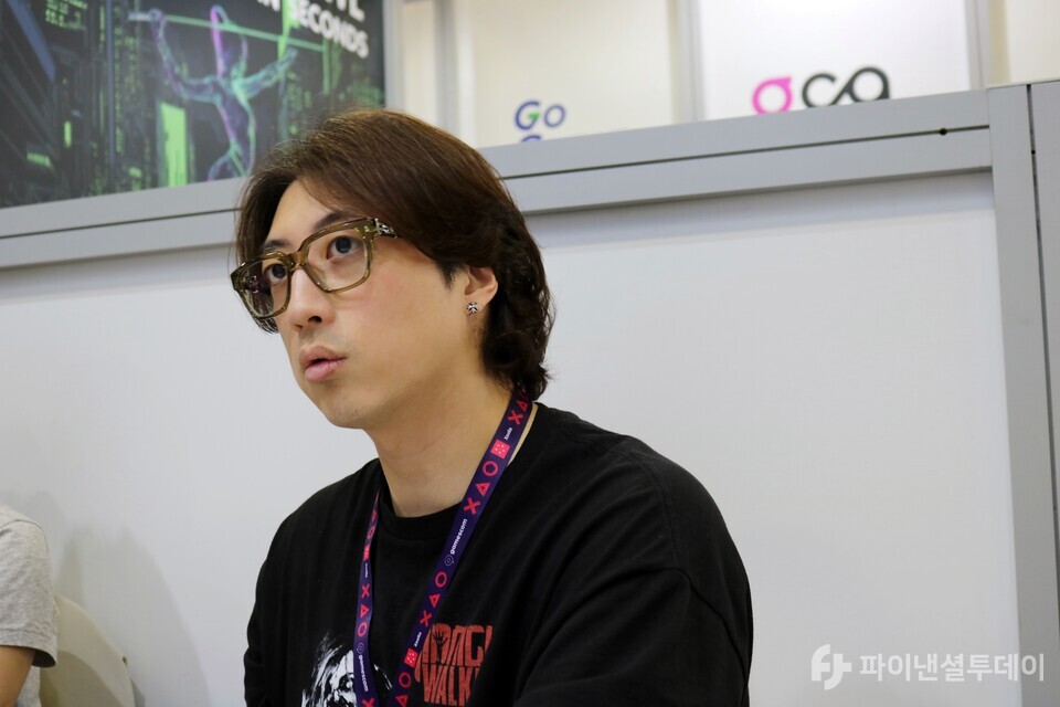 송광호 원웨이티켓스튜디오 대표가 게임스컴 2024이 열린 23일 독일 쾰른메세에서 인터뷰를 진행하고 있다. 사진=채승혁 기자