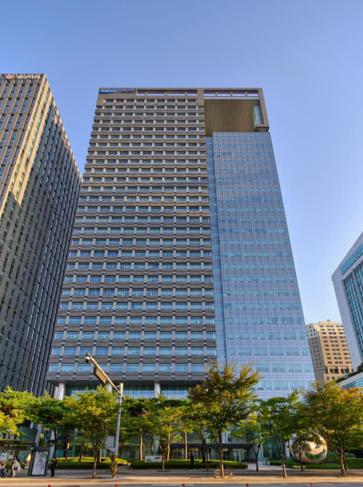 서울 송파구 잠실동에 있는 삼성SDS타워 전경. 사진=코람코자산신탁