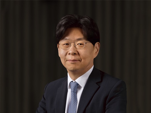 윤호중 hy 회장. 사진=hy