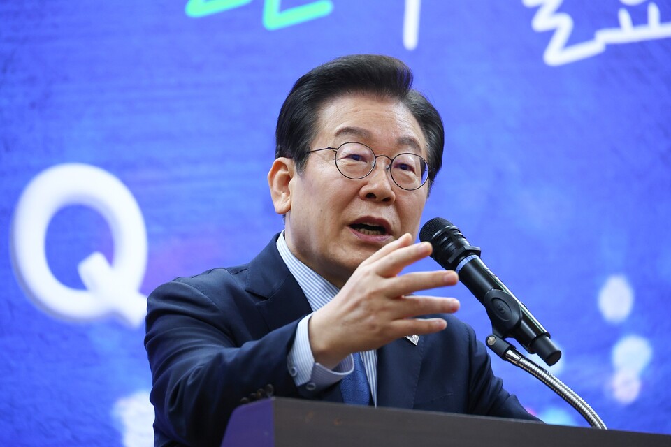 이재명 더불어민주당 대표가 7일 서울 여의도 국회 의원회관에서 열린 정책소통플랫폼 에서 격려사를 하고 있다. 사진=연합뉴스