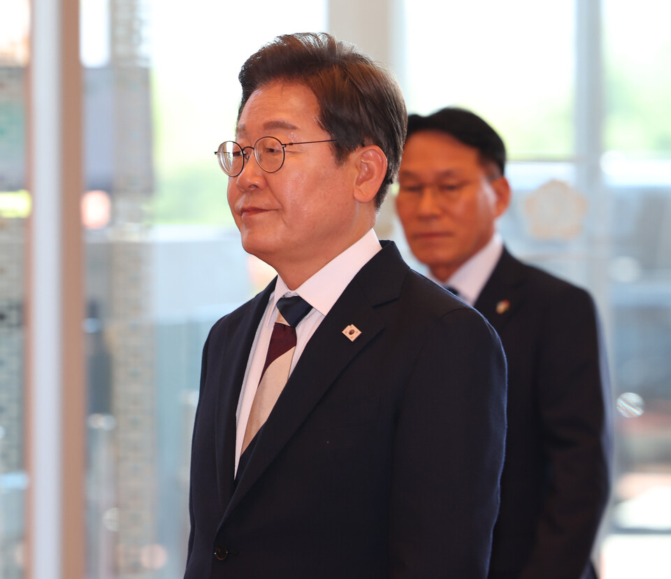 이재명 대통령이 4일 서울 용산 대통령실 청사로 들어서고 있다. 사진=연합뉴스