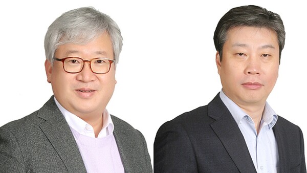 (우측부터)김충호 리딩투자증권 총괄부회장, 최규원 리딩투자증권 대표이사. 사진=리딩투자증권