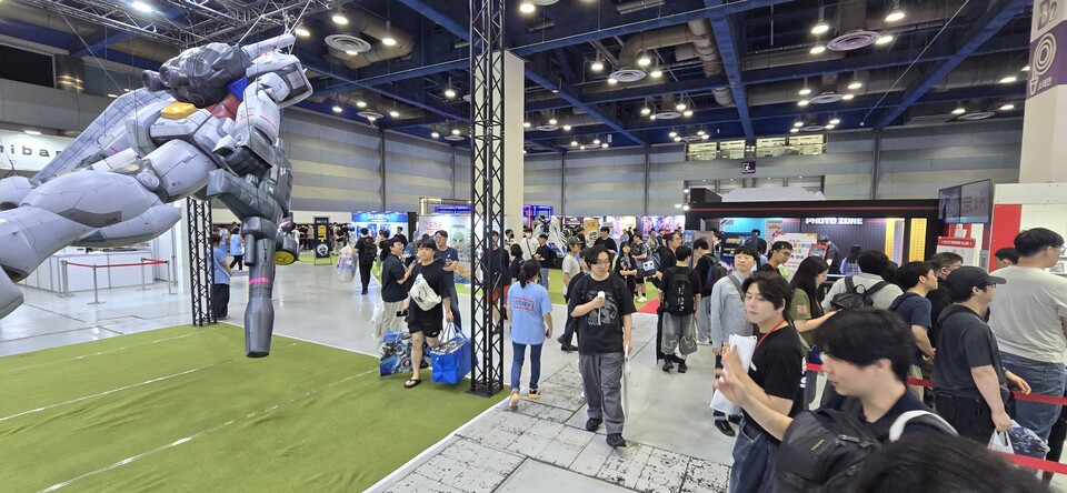 많은 관람객들이 찾은 행사장 내부 모습. 사진=최형주 기자