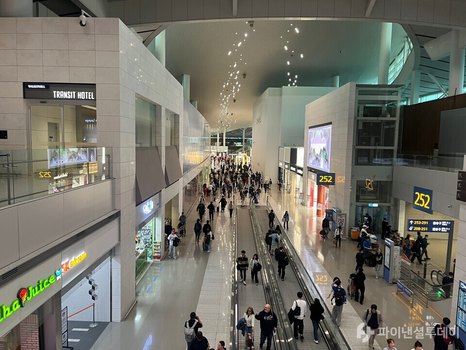 인천공항 제2여객터미널에 위치한 면세점. 사진=자체DB