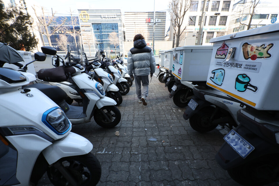 서울의 한 배달 플랫폼 업체 오토바이 모습. 사진=연합뉴스