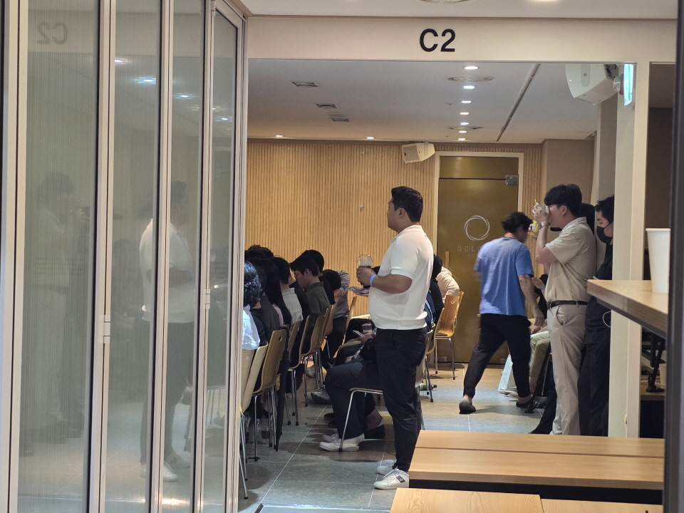 동성제약 임시 주주총회은 오후 5시에야 개최될 수 있었다. 사진=신용수 기자