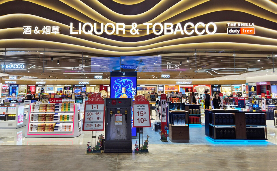 신라면세점 인천국제공항 제1터미널 주류·담배·식품 매장 전경. 사진=호텔신라