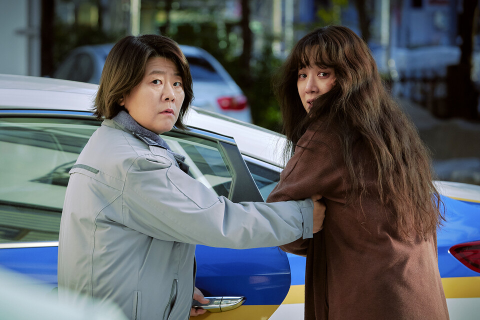 영화 ‘하얀 차를 탄 여자’ 스틸컷. 사진=바이포엠스튜디오