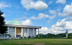 체코원전 불공정 계약에 호남 송전망 파음...산자위 국감 '후끈' - 뉴스 썸네일 이미지